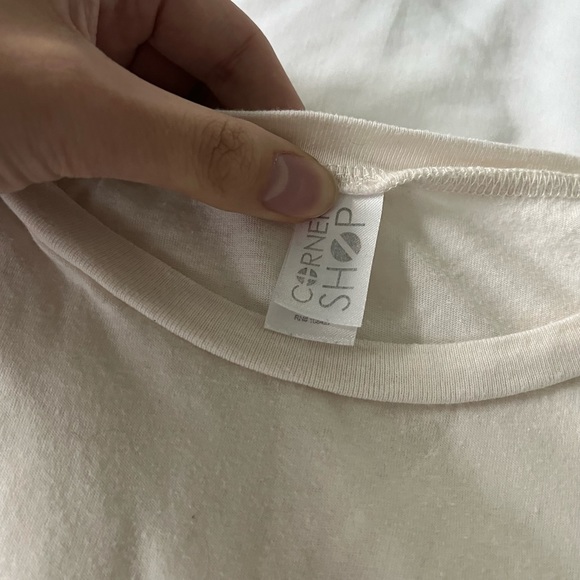 🌟2/$14🌟 Urban Outfitters Corner Shop Miami graphic muscle tank - Picture 4 of 5